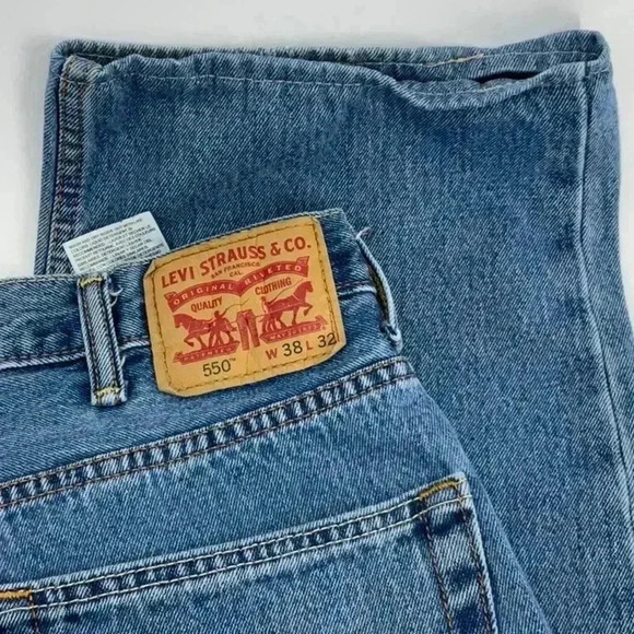 LEVIS 550 MAN  JEANS - Picture 2 of 3